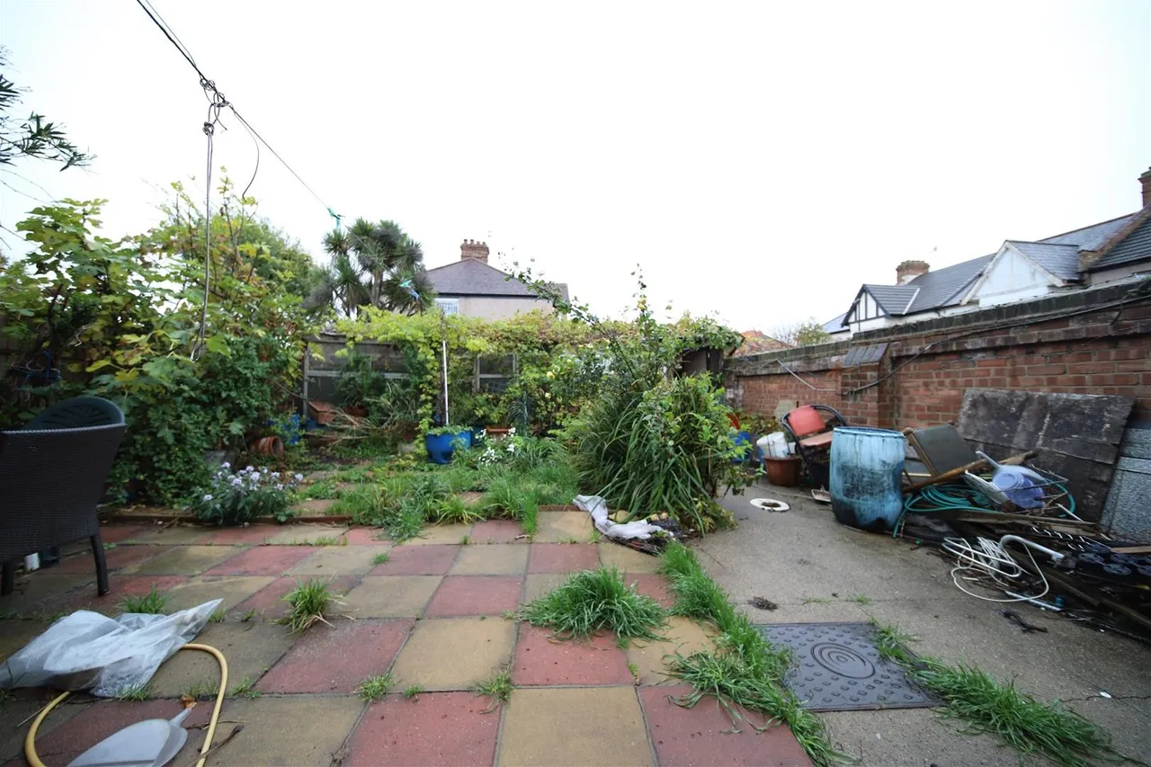Stirling Road, London N22 5BP, photo 10