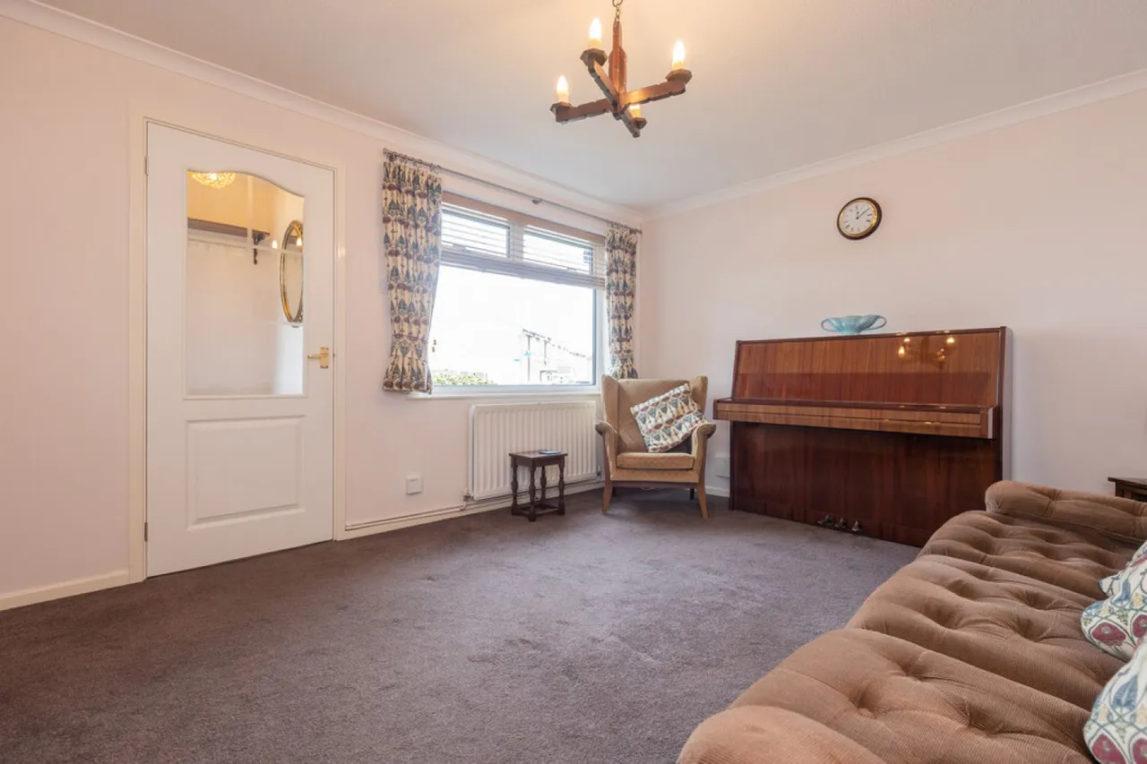 Maple Drive, Chellaston, DE73, photo 9