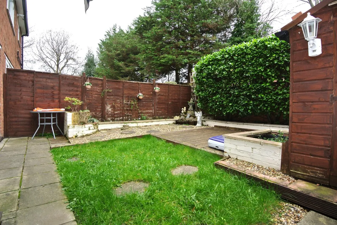 Dukes Close, Ashford, Surrey, TW15 1BQ, photo 4
