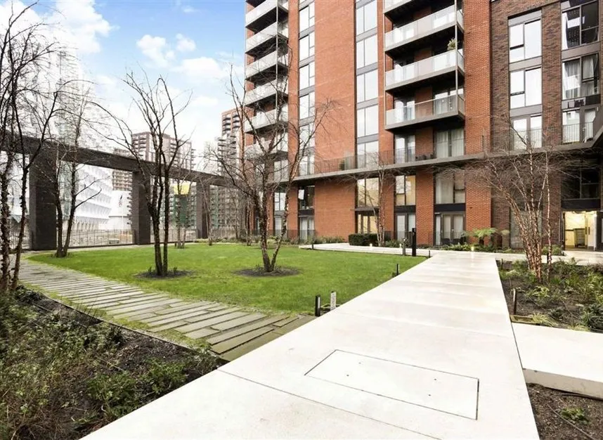 New Union Square, Nine Elms, SW11, photo 9