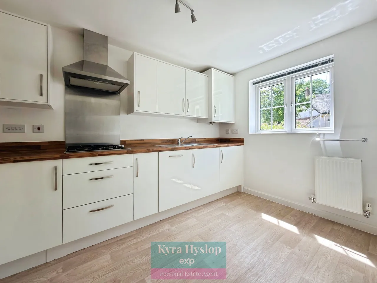 Whitaker Close, Exeter, EX1 3WR, photo 2