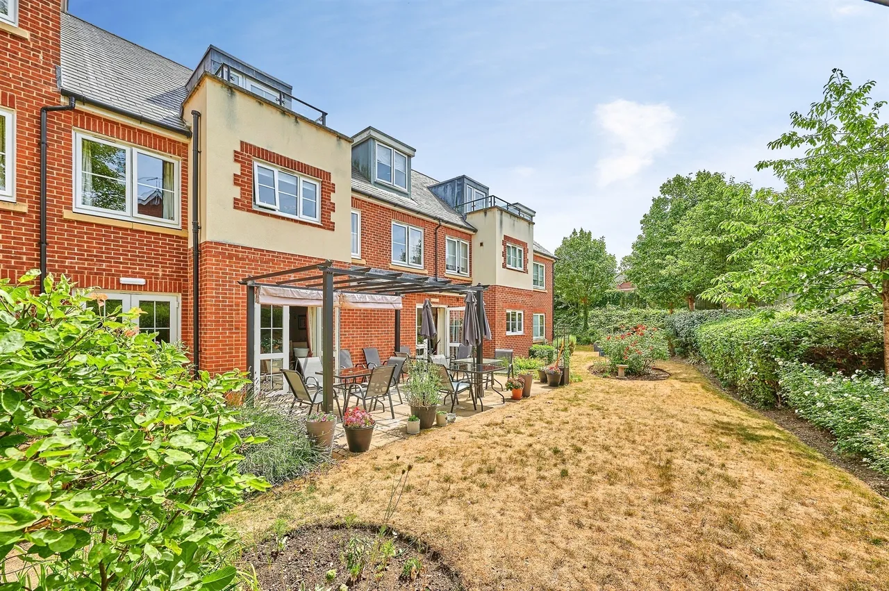 Radwinter Road, Saffron Walden, CB11, photo 12