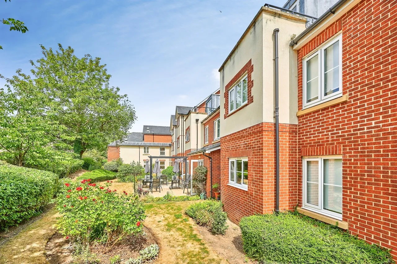 Radwinter Road, Saffron Walden, CB11, photo 13