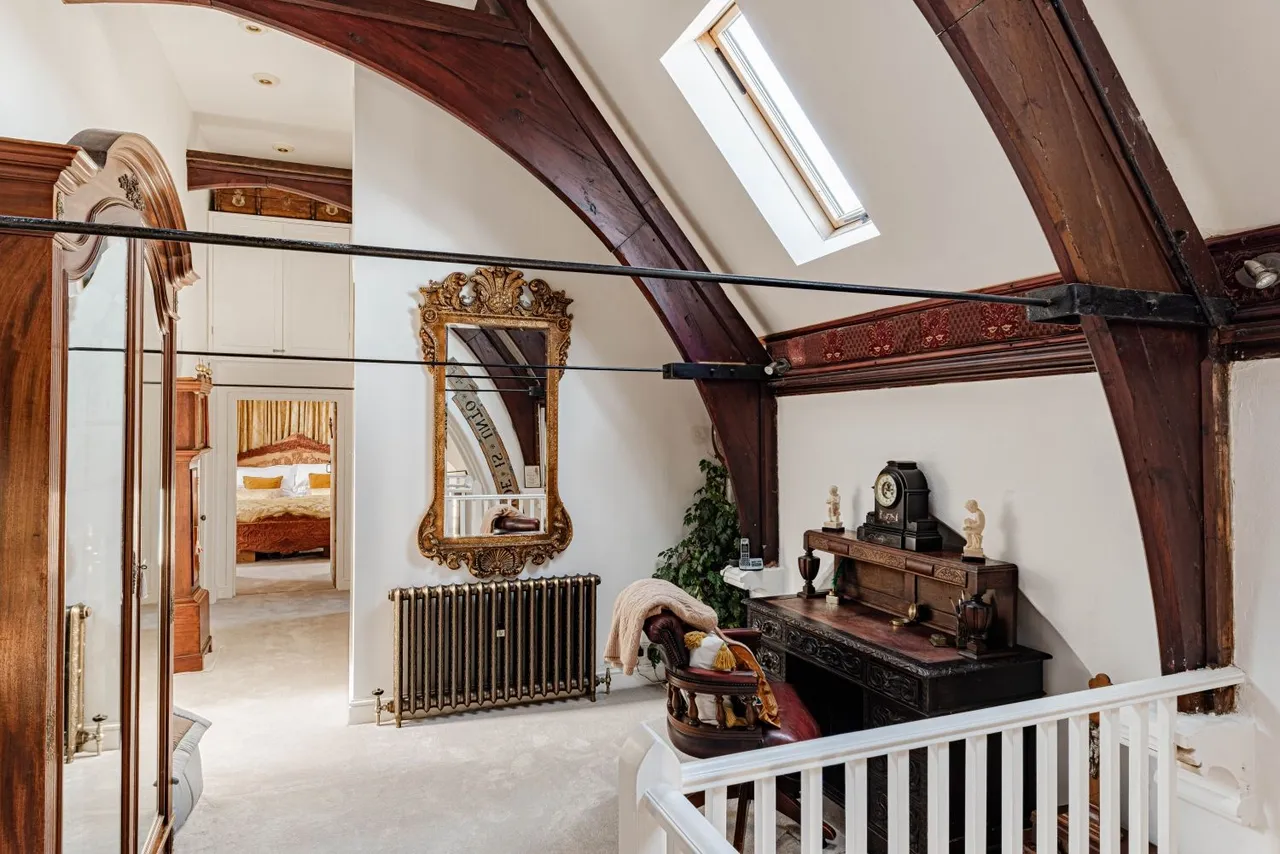 The Street, Hawkinge, CT18, photo 15