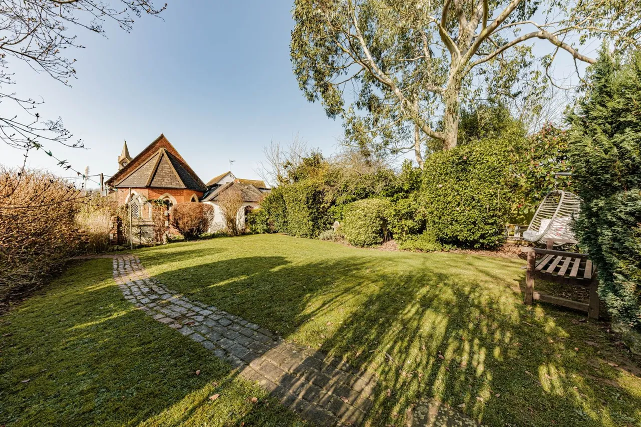 The Street, Hawkinge, CT18, photo 34