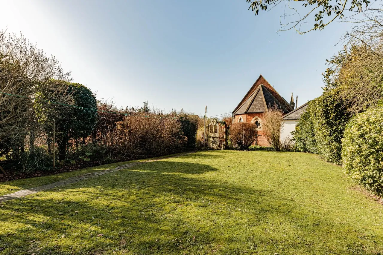 The Street, Hawkinge, CT18, photo 36