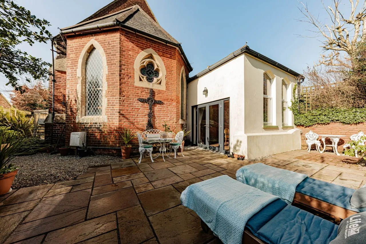 The Street, Hawkinge, CT18, photo 29