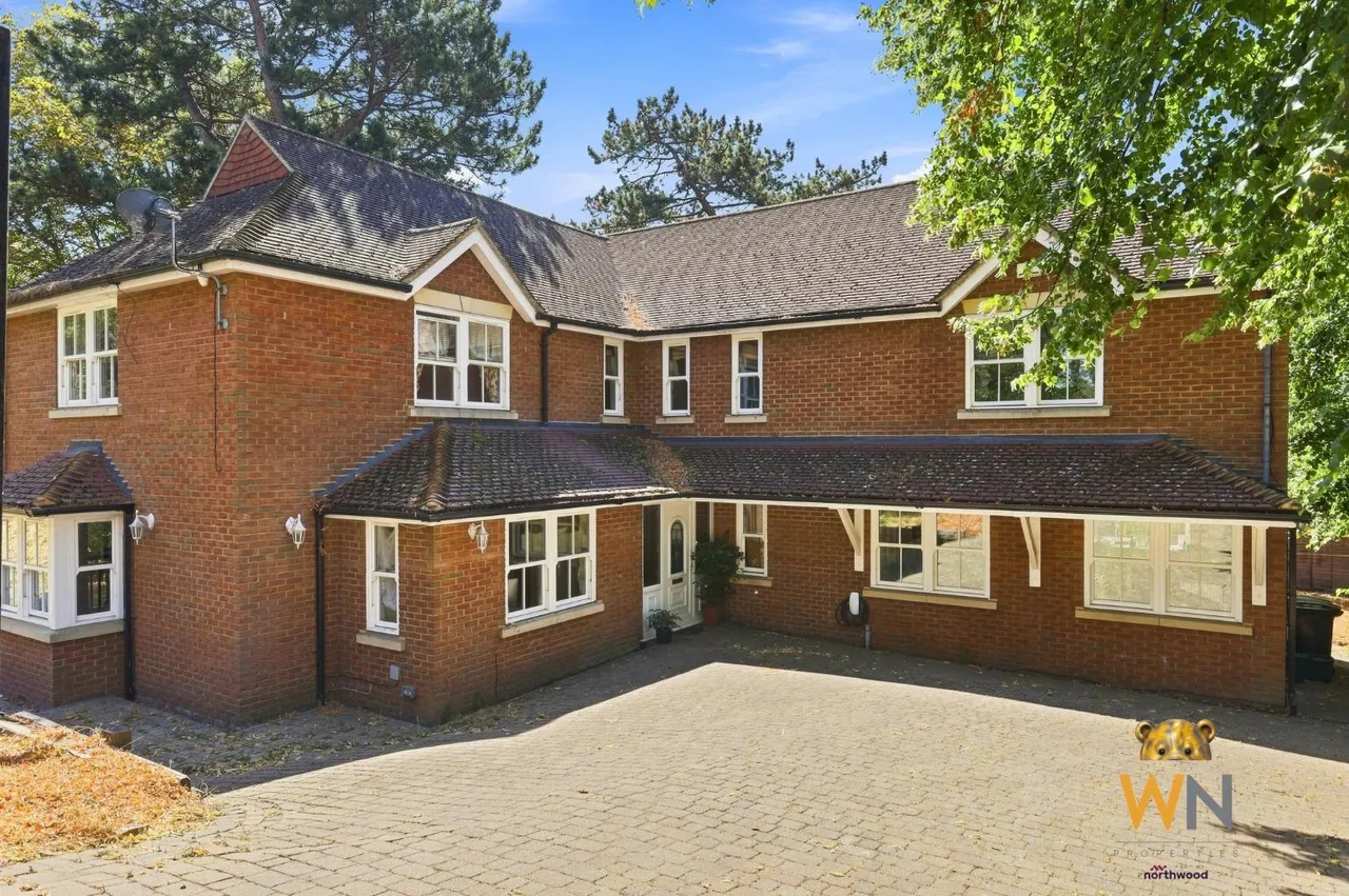 5 bed house for sale, Arbour Lane, Springfield, CM1