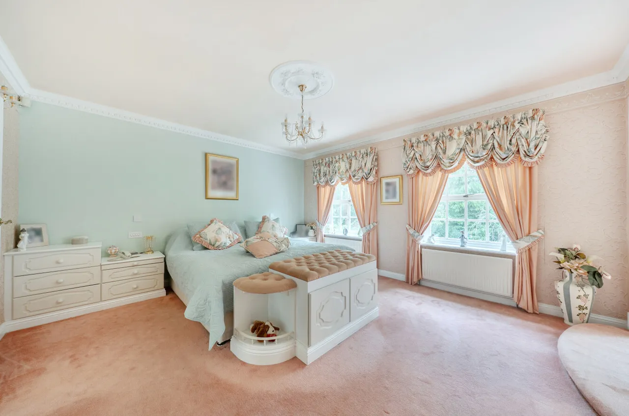 Upper Chobham Road, Camberley, Surrey, GU15 1EU, photo 15