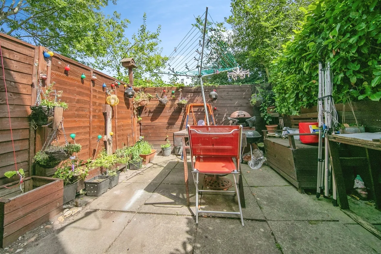 Silcock Close, Colchester, photo 10