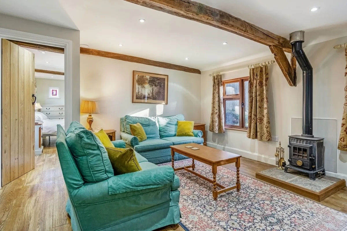 Kerves Lane, Horsham, RH13, photo 3