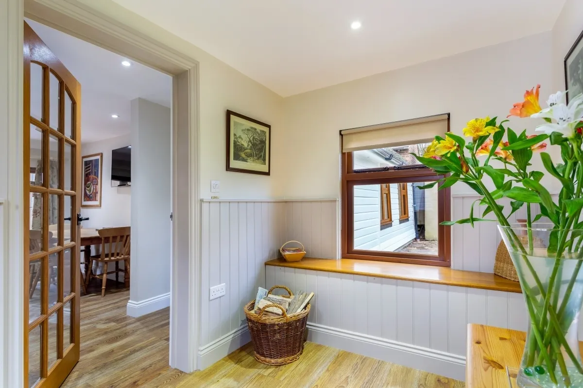 Kerves Lane, Horsham, RH13, photo 4