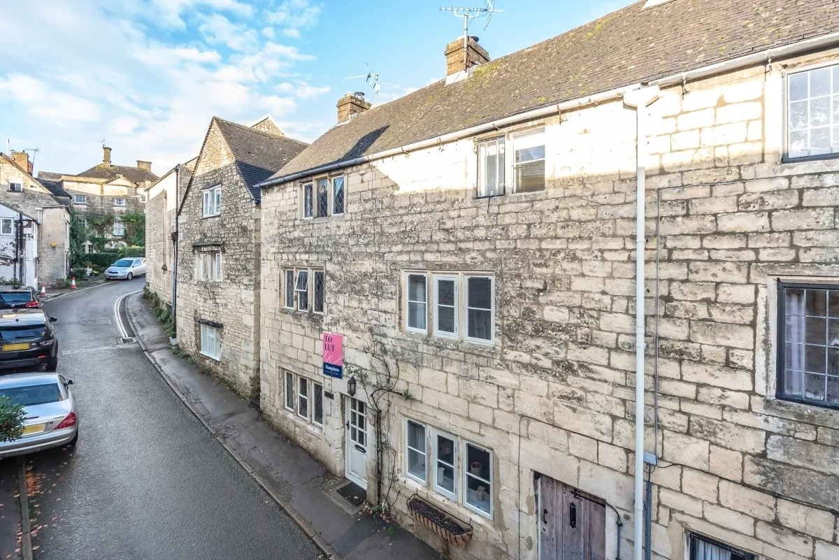 2 bed house to rent — Vicarage Street Painswick GL6