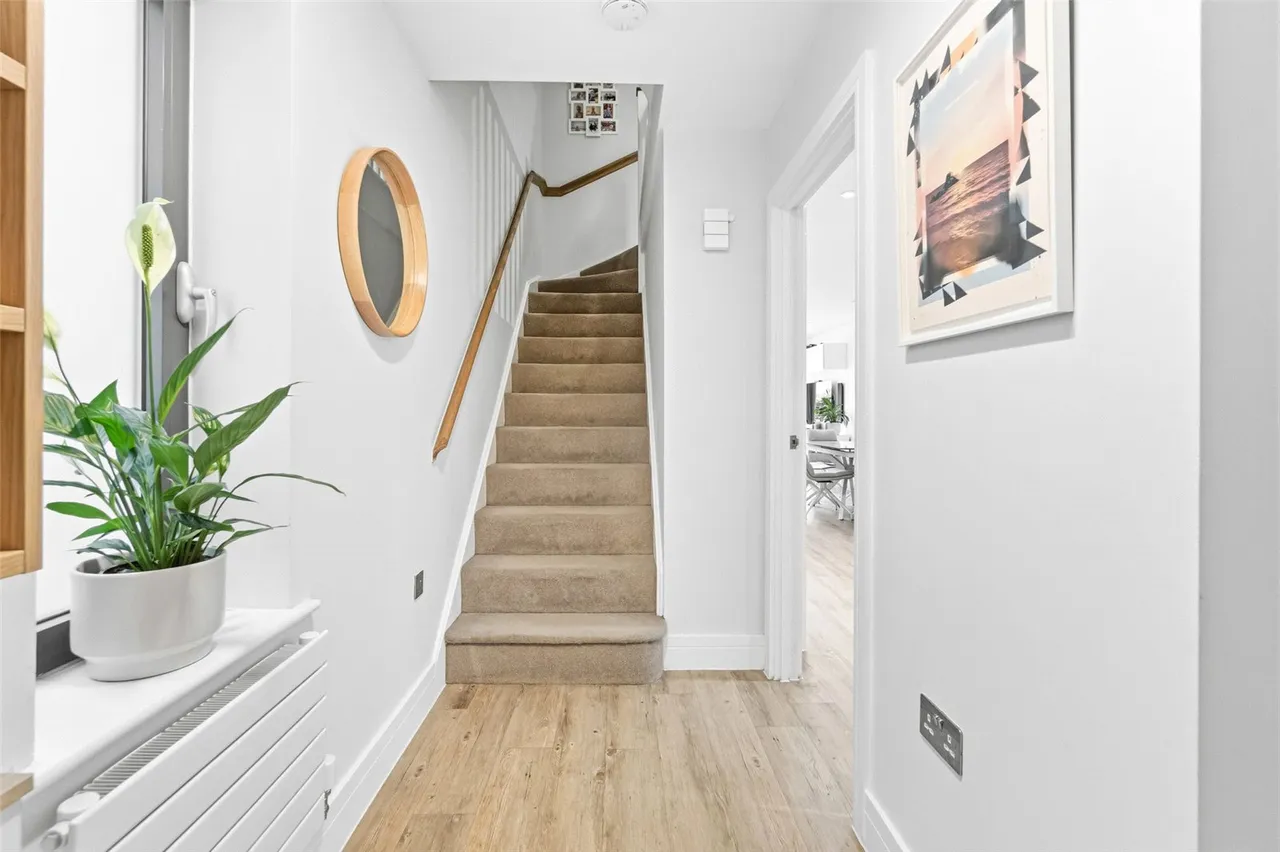 Somerset Road, Teddington, TW11 8GU, photo 6