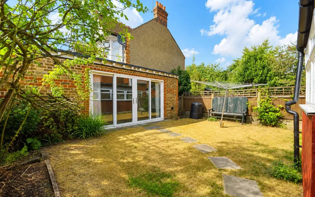Riverway, Palmers Green, N13, photo 20