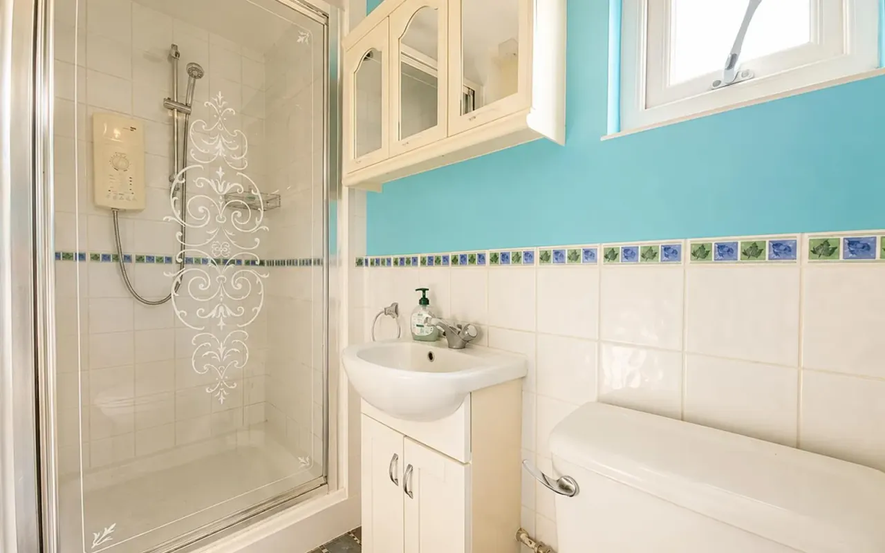 Riverway, Palmers Green, N13, photo 13