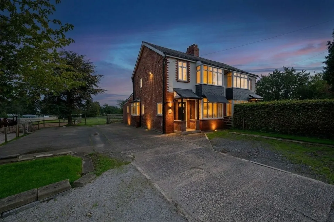 3 bed house for sale, Liverpool Road, Rufford, L40