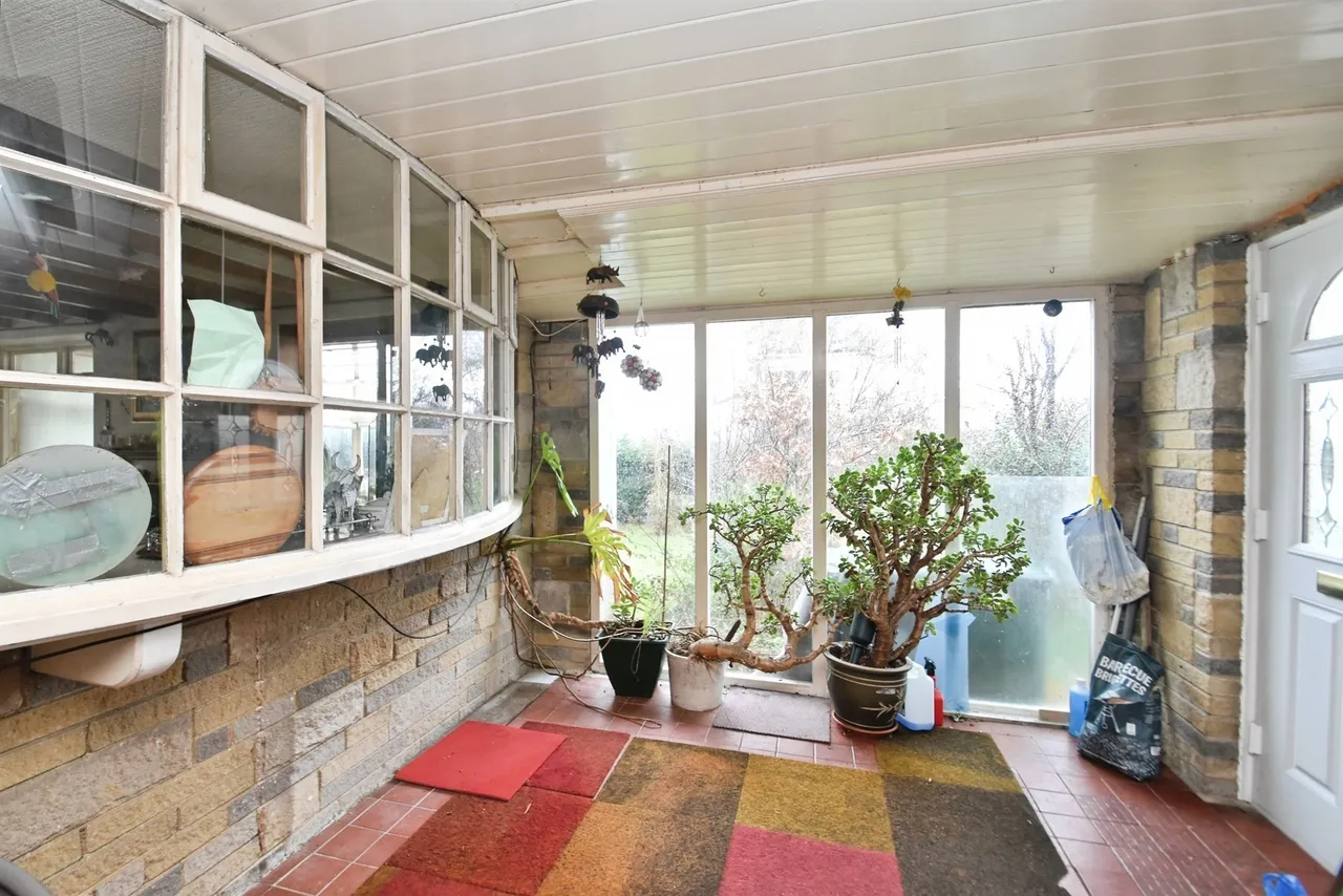 Sunhill Drive, Baildon, Shipley, photo 2