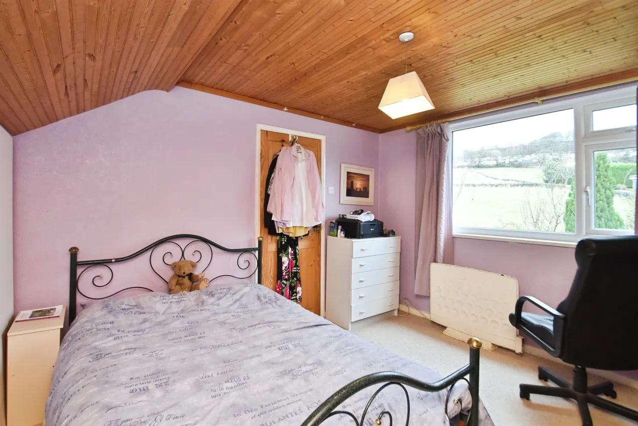 Sunhill Drive, Baildon, Shipley, photo 12