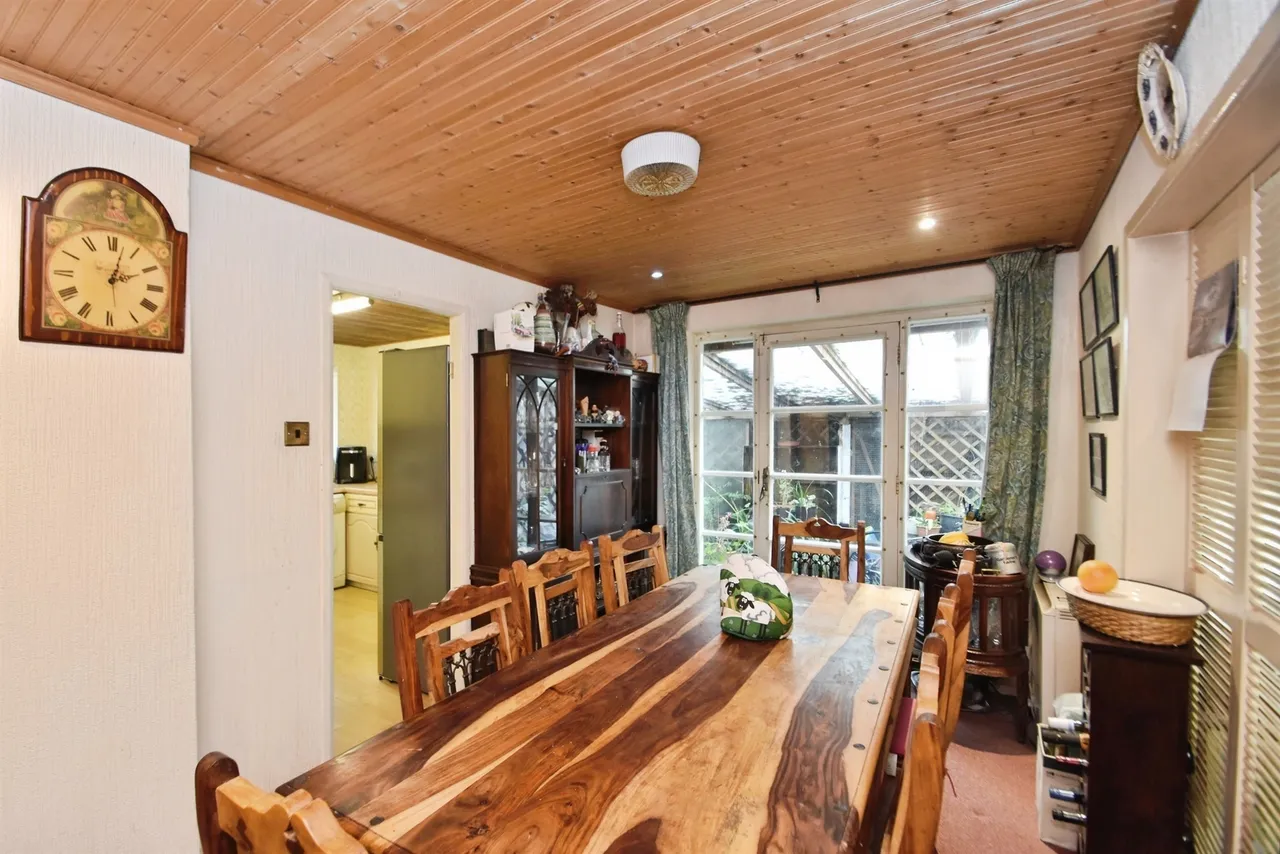 Sunhill Drive, Baildon, Shipley, photo 6