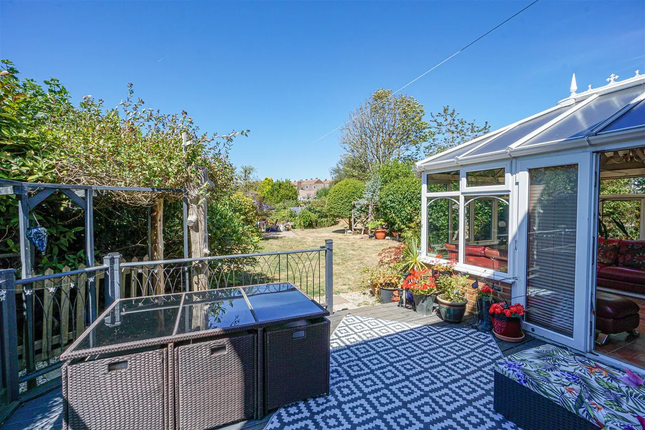 Fairlight Road, Hastings, photo 43
