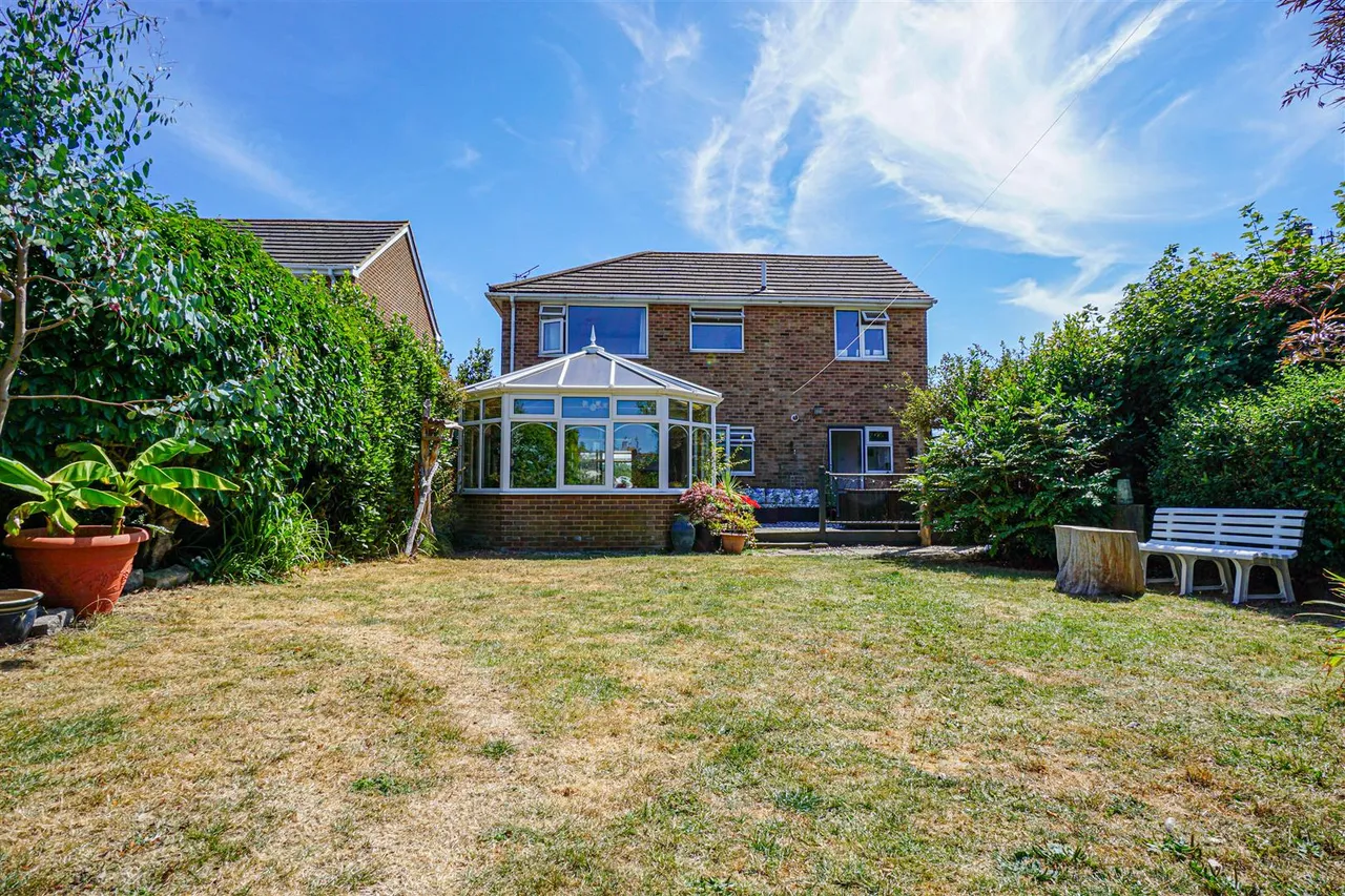 Fairlight Road, Hastings, photo 9