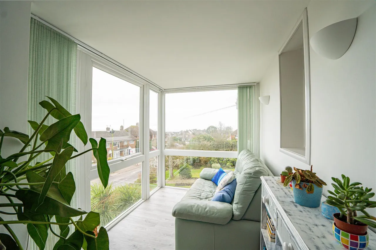 Fairlight Road, Hastings, photo 16