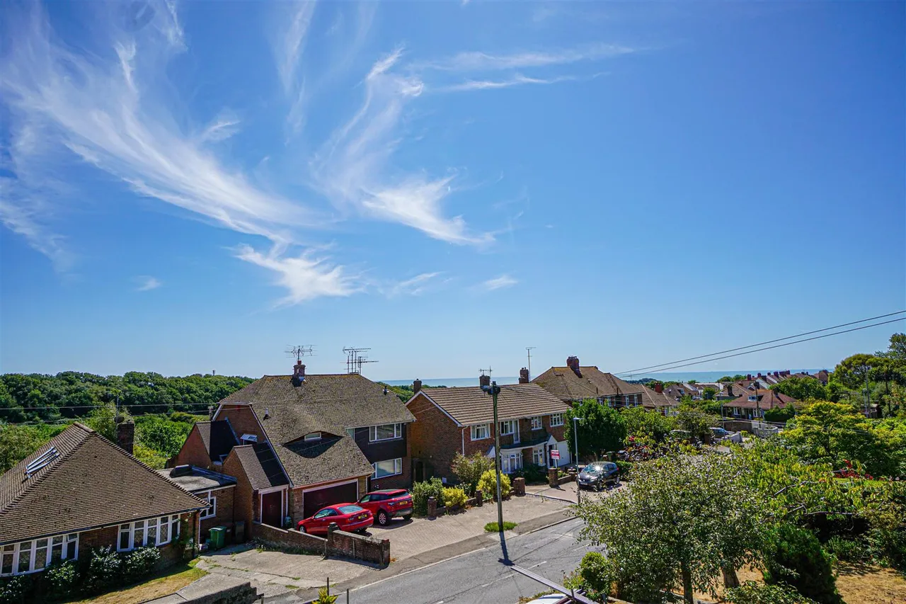 Fairlight Road, Hastings, photo 44