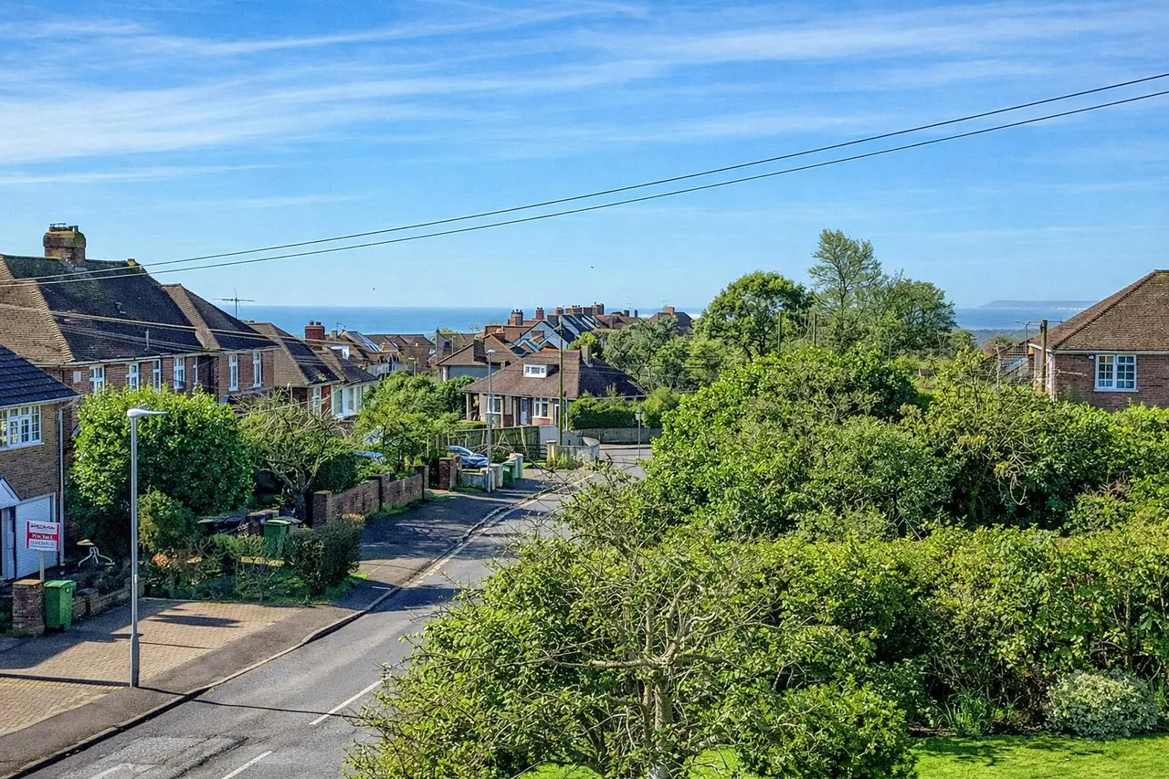 Fairlight Road, Hastings, photo 33