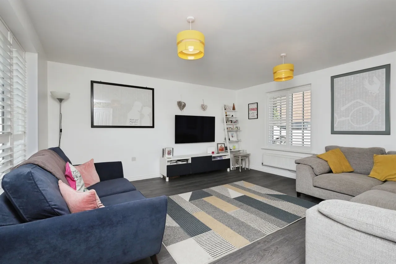 Solent Crescent, Hailsham, BN27, photo 9