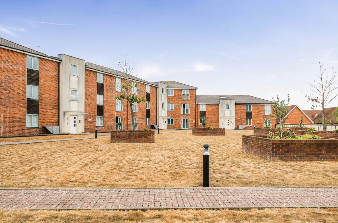 Conduct Gardens, Eastleigh, SO50, photo 8