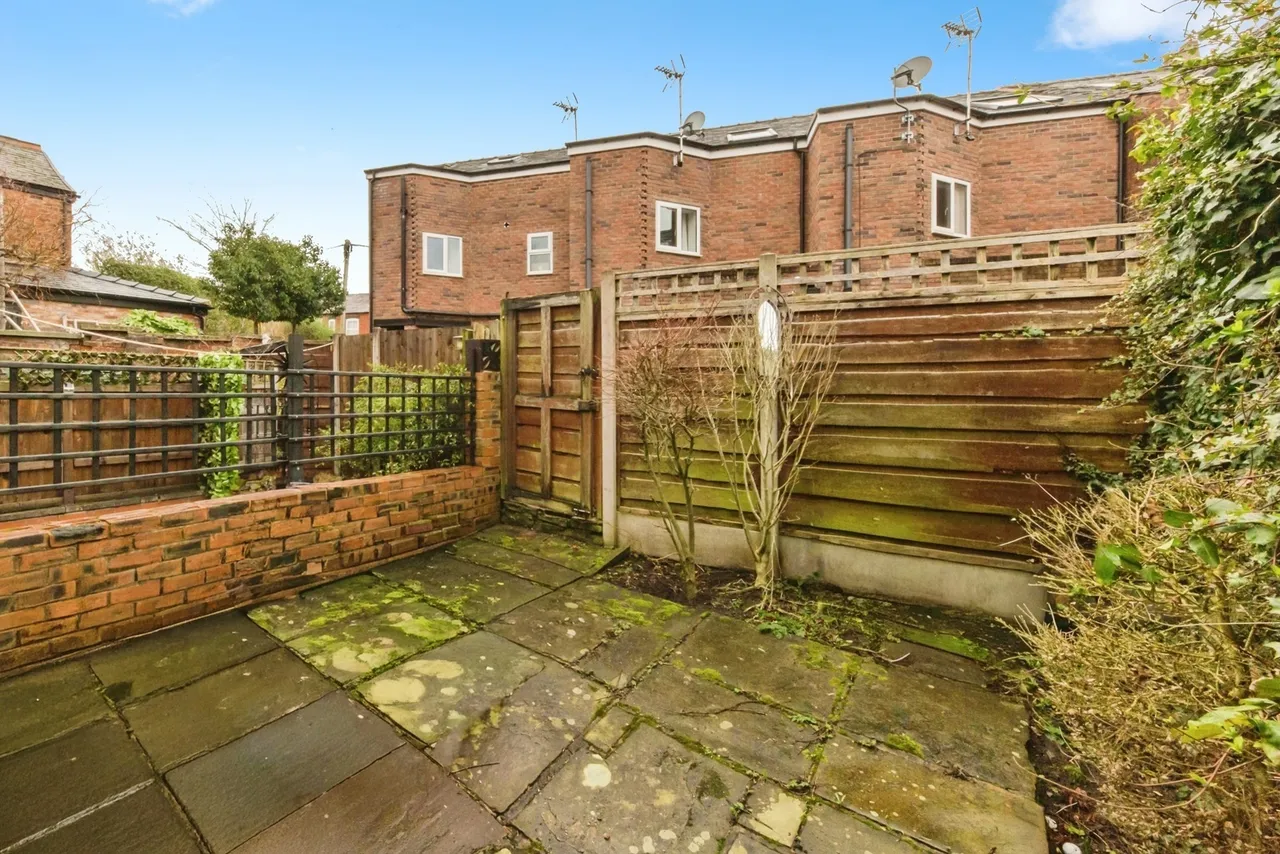 Oxford Road, Macclesfield, Cheshire, SK11, photo 6