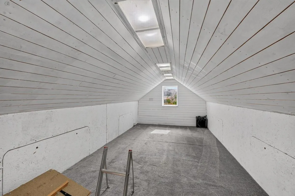 Kettering Road, Weldon, NN17, photo 45