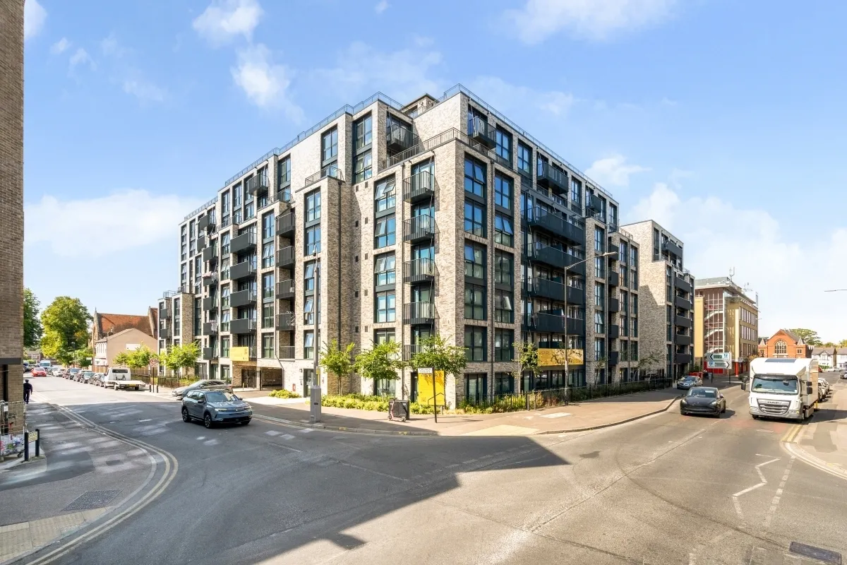 1 bed flat to rent, Herschel Street, Slough, SL1