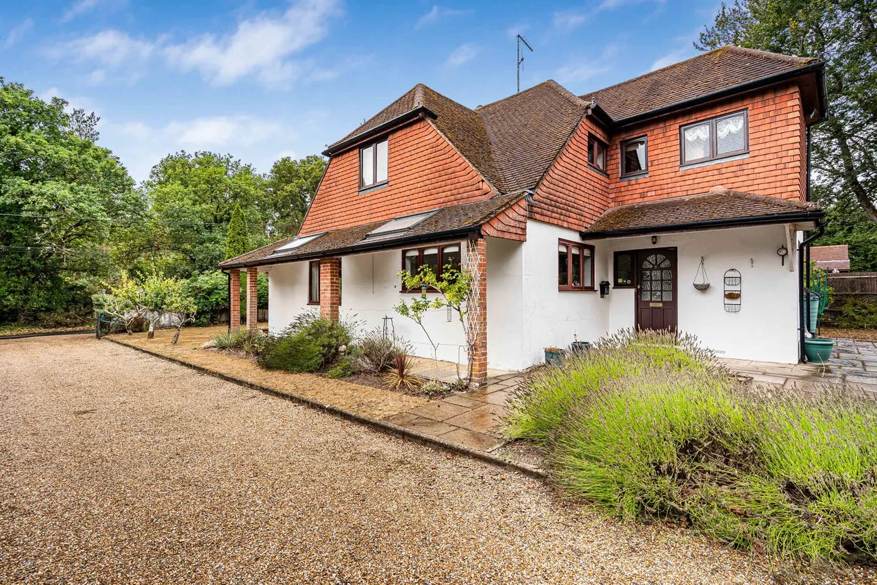 Sandy Lane, Rushmoor, GU10, photo 16