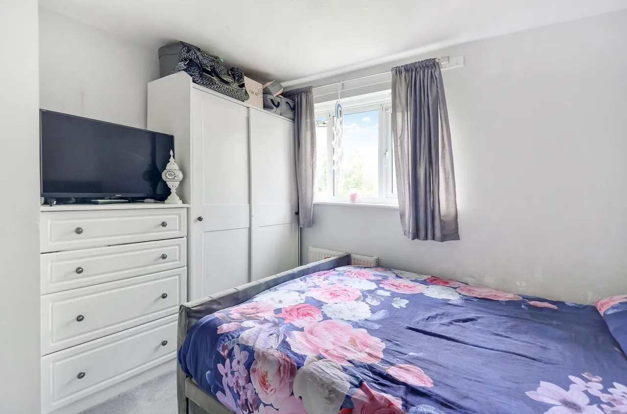 Michigan Close, Broxbourne, photo 12