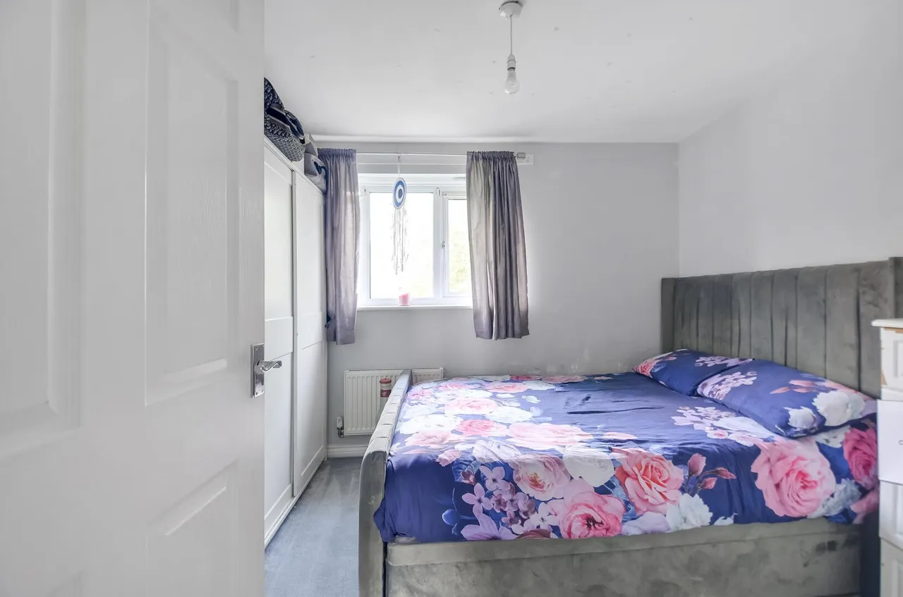 Michigan Close, Broxbourne, photo 11