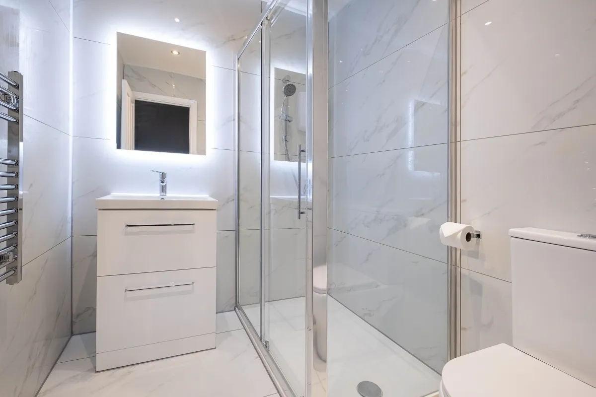 Vine Place, Hounslow, TW3, photo 8