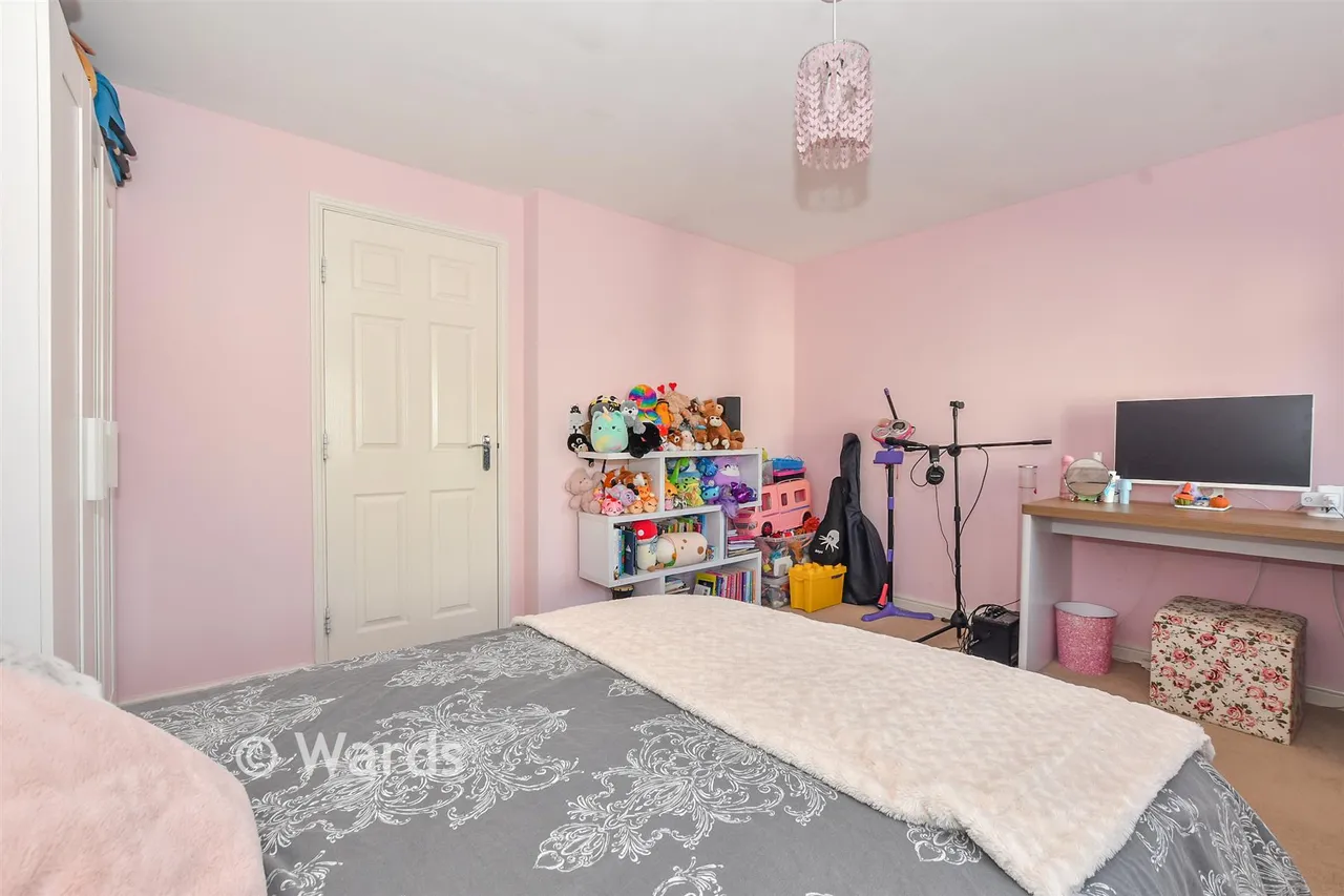 Poppy Mead, Ashford, TN23, photo 11