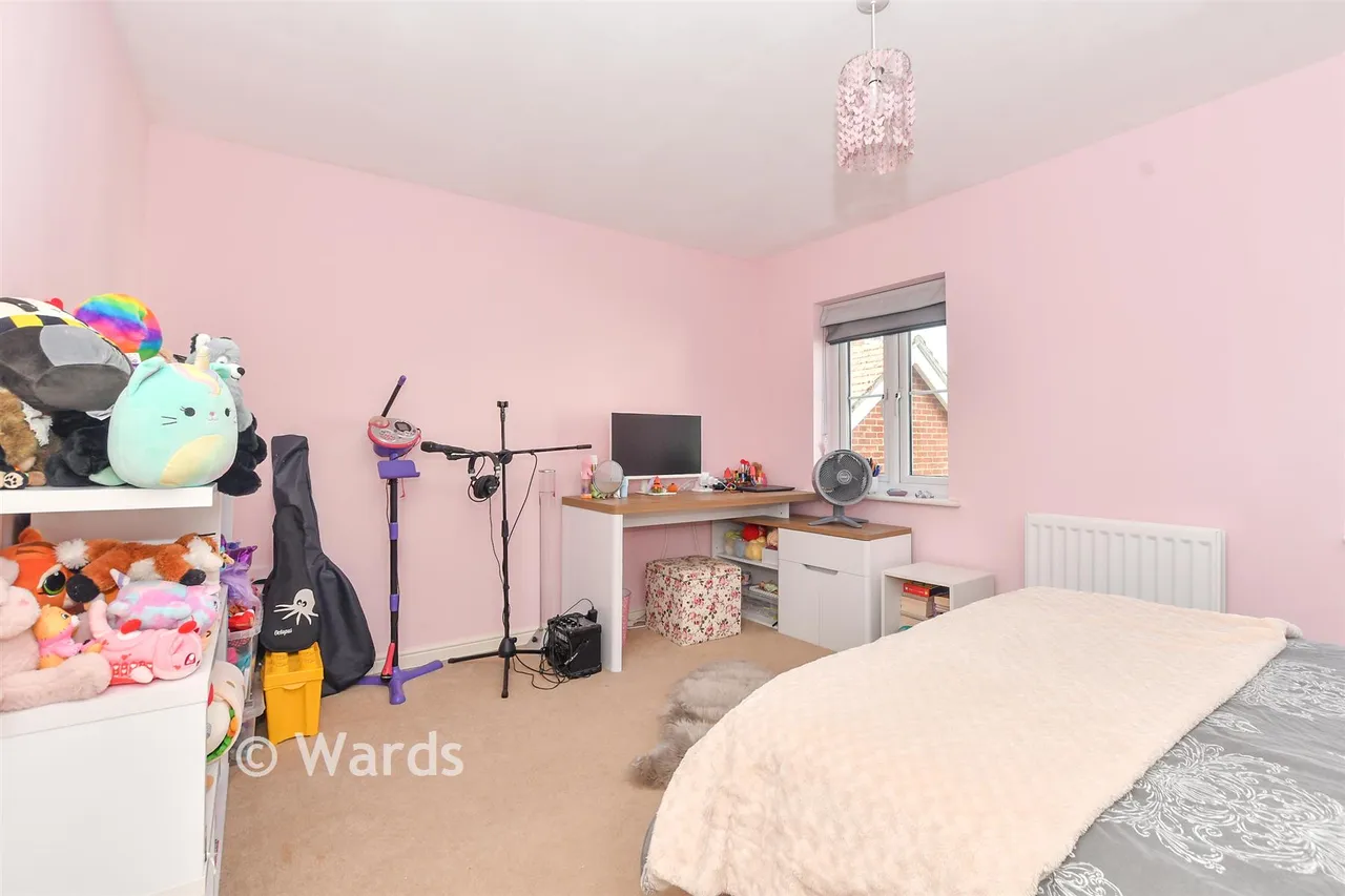 Poppy Mead, Ashford, TN23, photo 12