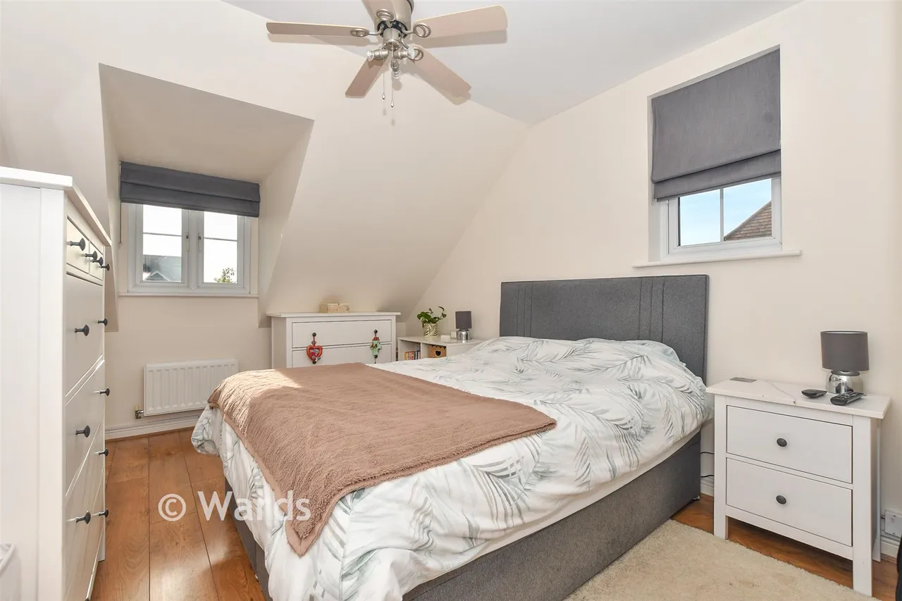 Poppy Mead, Ashford, TN23, photo 27