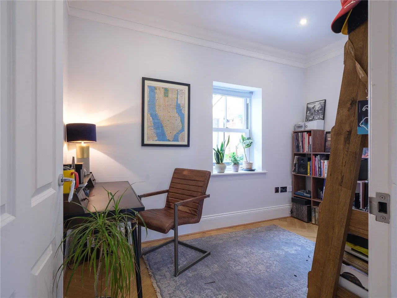 Oxford Gardens, Old Town, SN1, photo 15