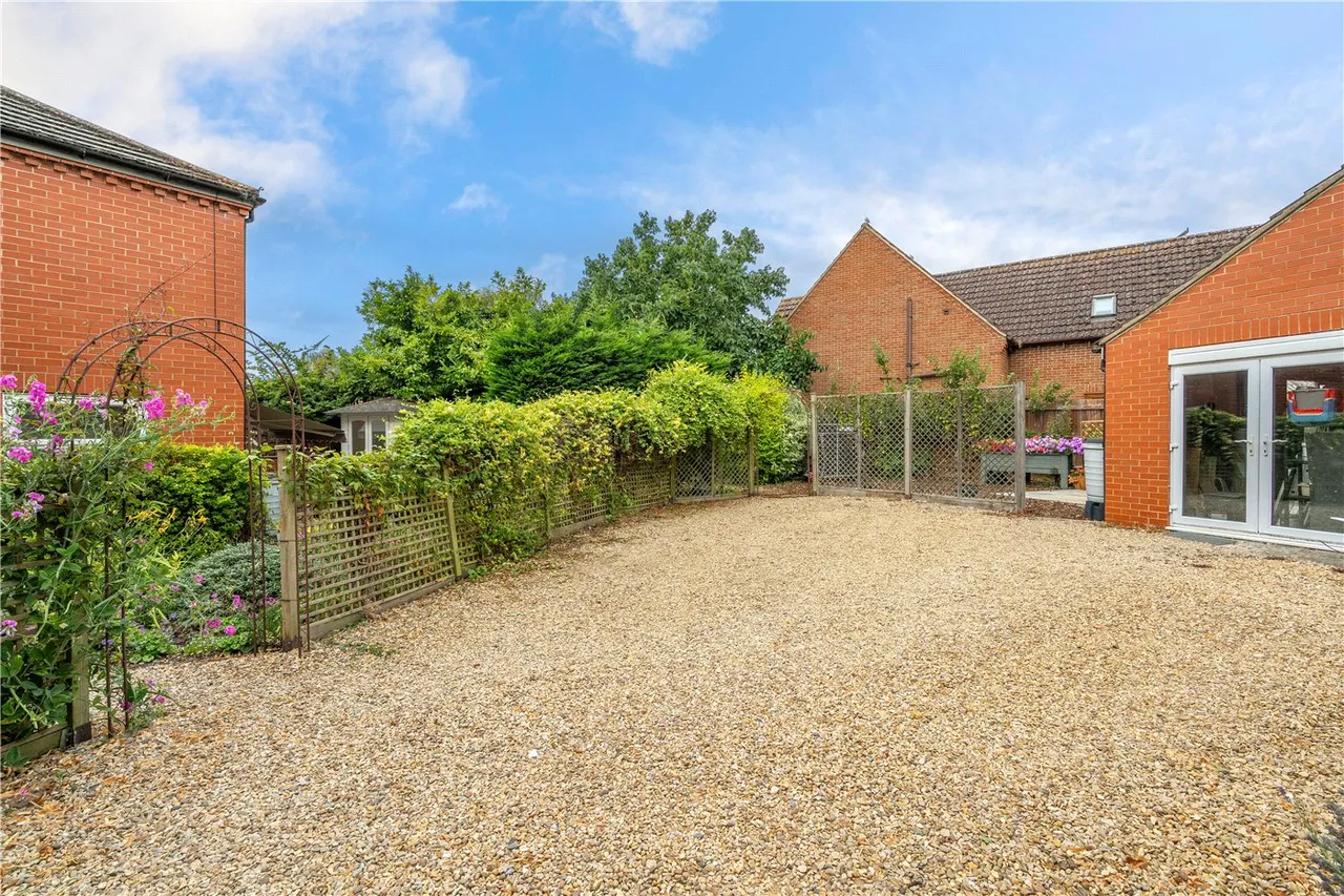 North Road, Bourne, PE10, photo 4