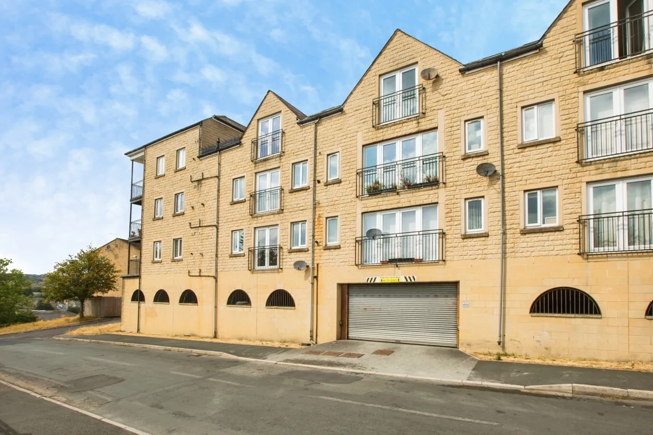 West View, Boothtown, Halifax, West Yorkshire, HX3, photo 17