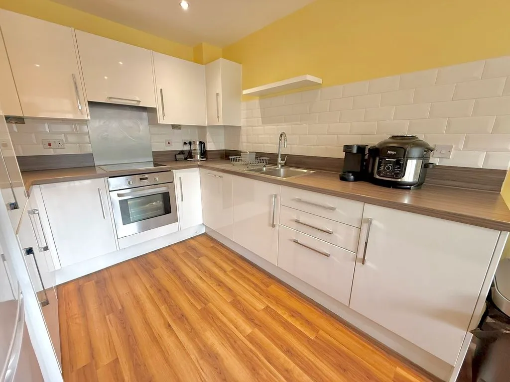 Richmond Drive Houghton Regis, Dunstable LU5 5GD, photo 5