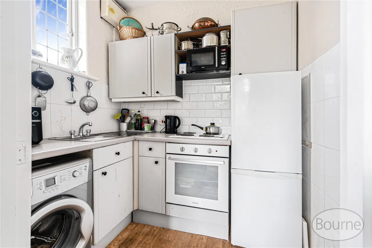 The Ridge, Woking, GU22, photo 5