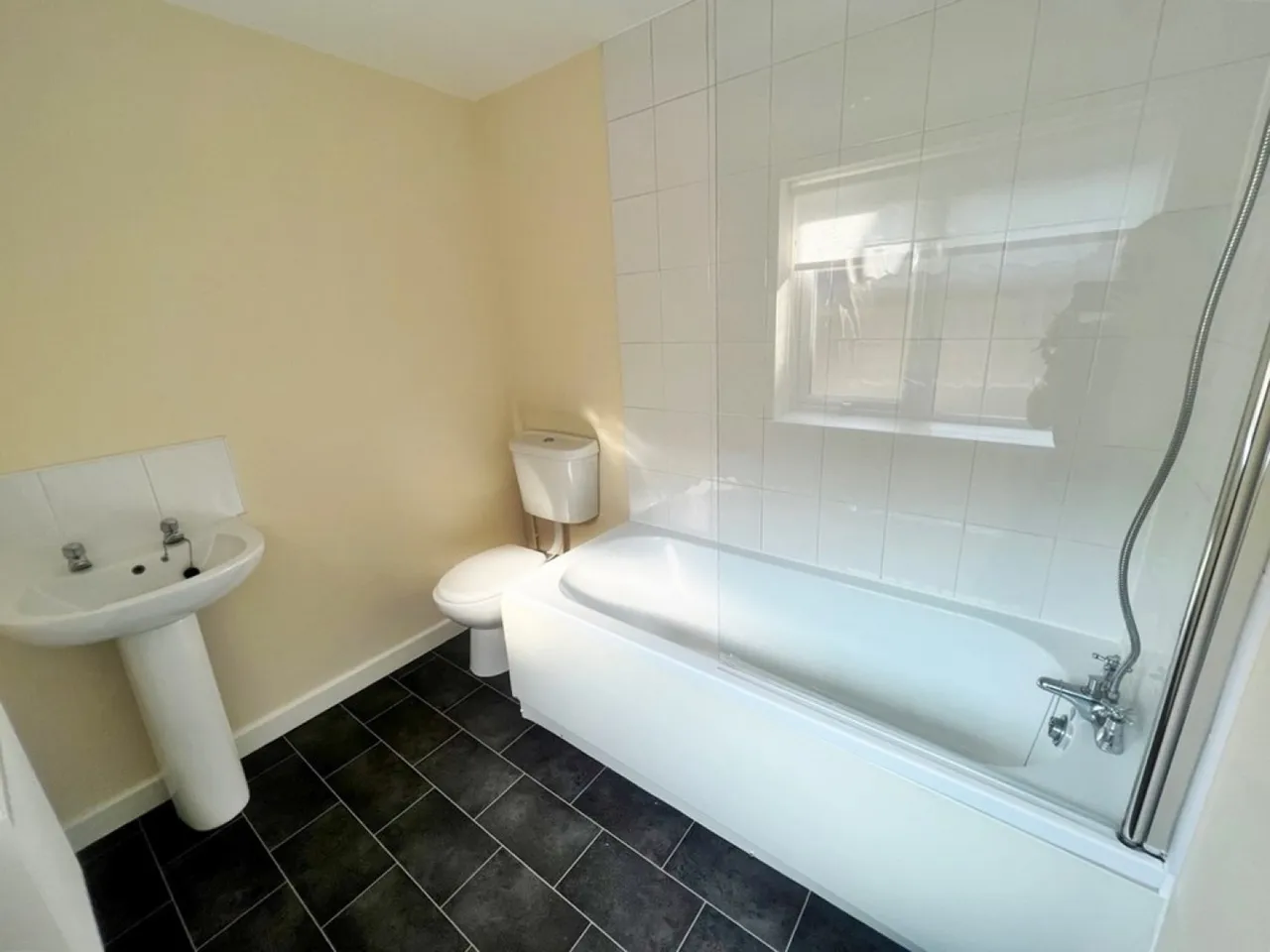 Wood Street, Widnes, photo 5