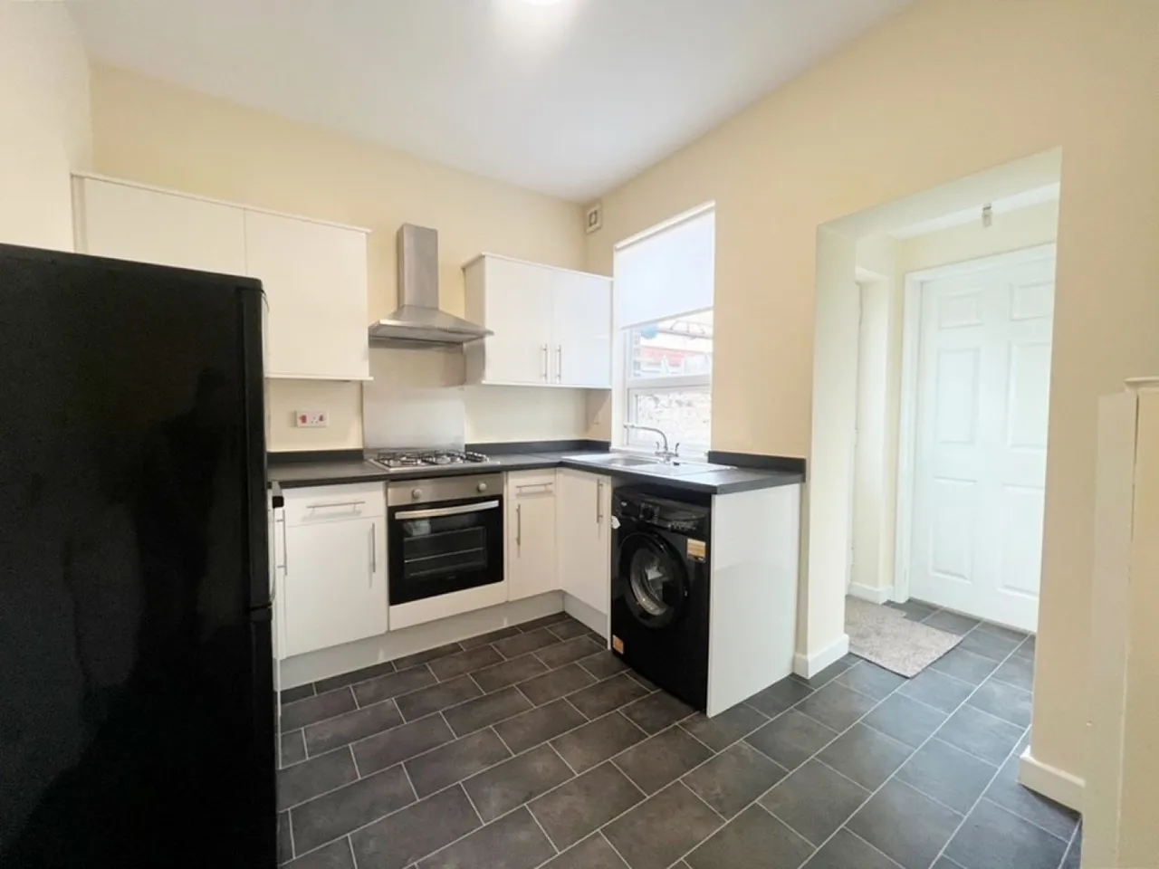 Wood Street, Widnes, photo 4