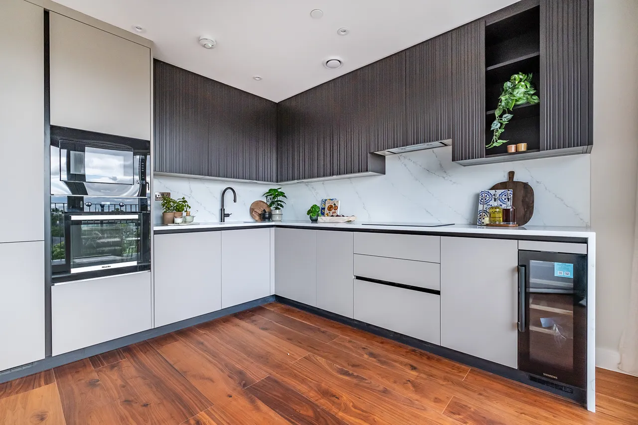 Maygrove Road, London, NW6, photo 5