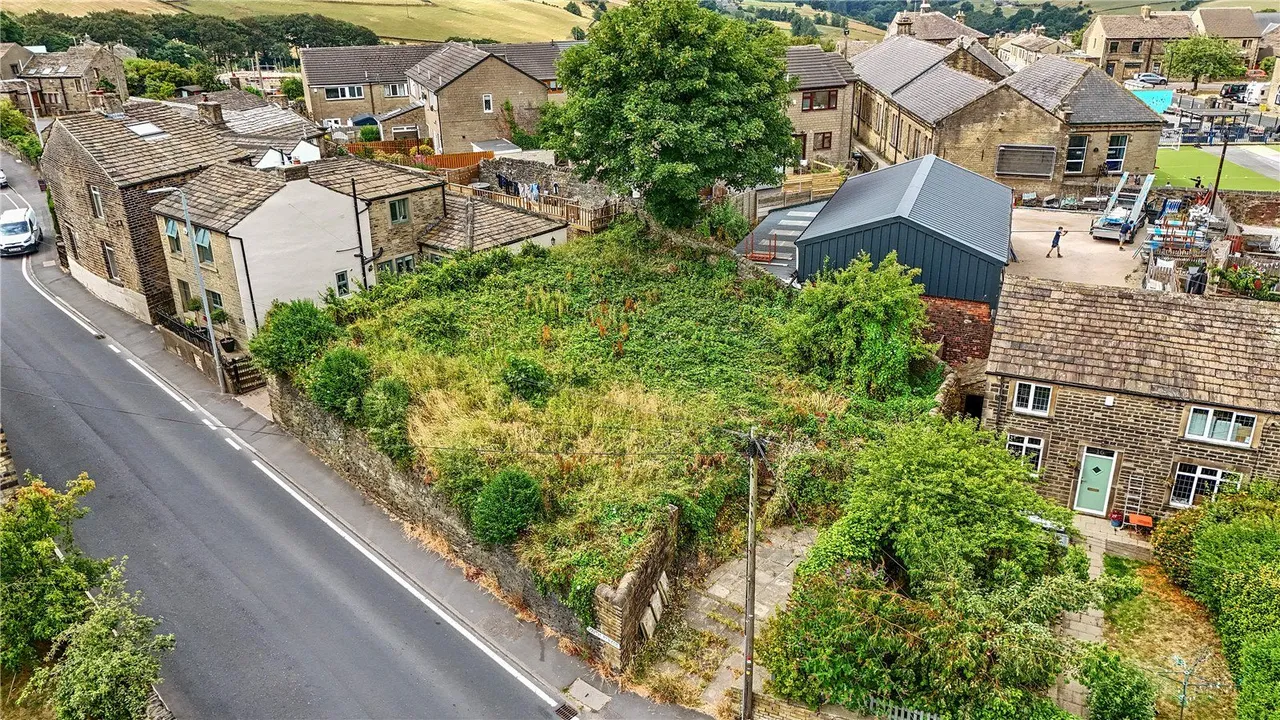 land for sale, South Parade, Stainland, HX4